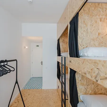 Conii & Algarve Hostel Quarteira