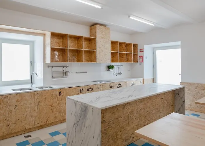 Conii & Algarve Hostel *