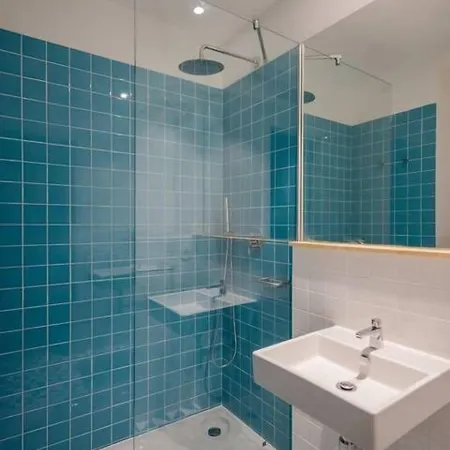 Conii & Algarve Hostel *