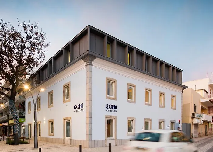 Conii & Algarve Hostel Quarteira