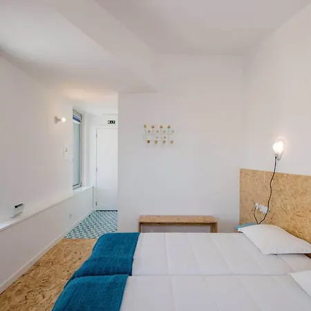 Conii & Algarve Hostel Quarteira